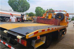 双城附近拖车电话号码服务